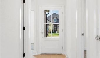 6902 SW Basswood Ave, Bentonville, AR 72713