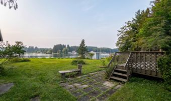W8076 Eagle Court, Oxford, WI 53952