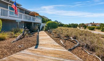 417 S Bald Head Wynd, Bald Head Island, NC 28461