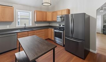 835 Chouteau Ave, Alton, IL 62002