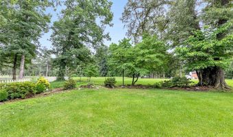 14383 Country Club Dr, Ashland, VA 23005