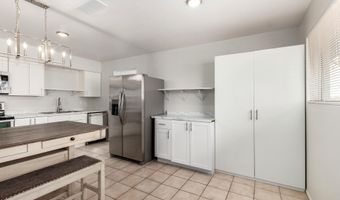 1985 S Plaza Dr, Apache Junction, AZ 85120