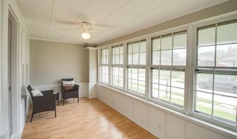 811 McPherson Ave, Alton, IL 62002