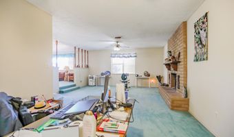 102 Mountain Meadow Rd, Alamogordo, NM 88310