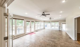 14767 Woodland Rd, Athens, AL 35613