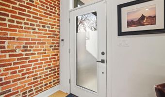 1410 C St NE, Washington, DC 20002