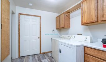 200 Lewis Ln, Fallon, NV 89406