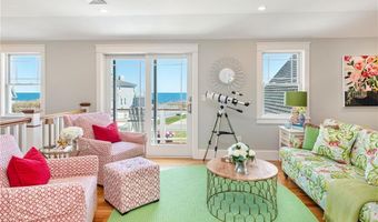1048 Ocean Rd, Narragansett, RI 02882