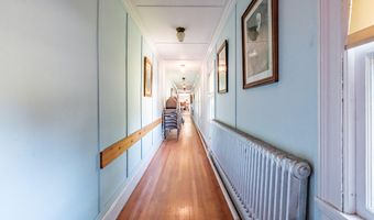 146 State St, Augusta, ME 04330