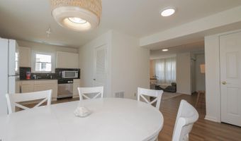 128 N Rhode Island Ave, Atlantic City, NJ 08401
