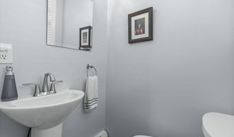 2652 WOODLEY Pl NW, Washington, DC 20008