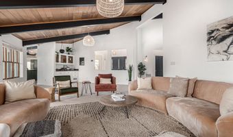 6831 E STAGECOACH PASS, Carefree, AZ 85377