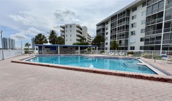 3020 Marcos Dr S208, Aventura, FL 33160