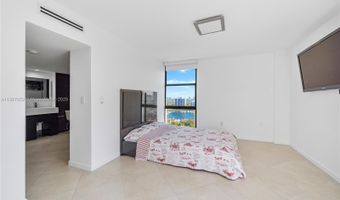 3675 N Country Club Dr 2303, Aventura, FL 33180