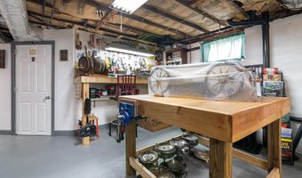 63 Starr St, Johnston, RI 02919