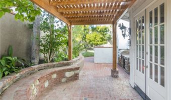29515 Weeping Willow Dr, Agoura Hills, CA 91301