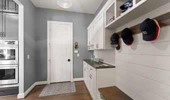 25433 QUADRILLE Ct, Aldie, VA 20105