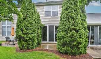 1379 Grandview Ct, Algonquin, IL 60102