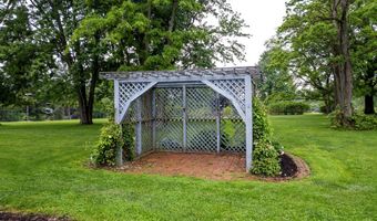 656 County Road 1302, Ashland, OH 44805