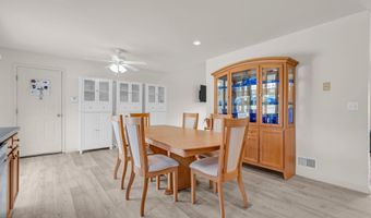 168 Grand Central Pkwy, Bayville, NJ 08721