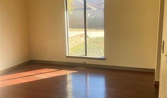 1732 Lionsgate Cir, Bethany, OK 73008