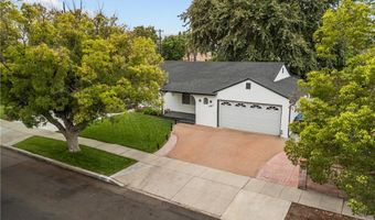 13817 Bromwich St, Arleta, CA 91331