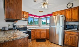 16707 Hwy 57, Aplington, IA 50604