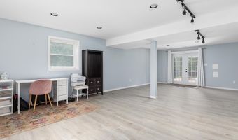48 MADDOX Ln, Amissville, VA 20106