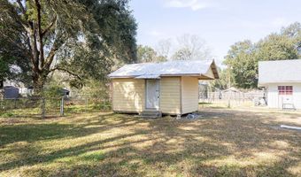 1058 S Berwick Ave, Basile, LA 70515