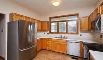 813 SE Kensington Rd, Ankeny, IA 50021