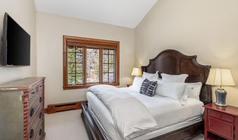 204 Bear Paw D6, Avon, CO 81620