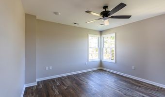 413 North Ave, Appomattox, VA 24522