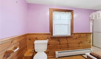 221 Curran Rd, Cumberland, RI 02864