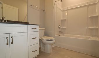 2722 Hunter Woods Dr, Apex, NC 27502