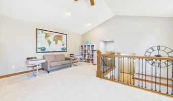 1600 S Parkview Blvd, Brandon, SD 57005