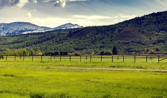 1735 CROOKED CREEK Rd, Alta, WY 83414