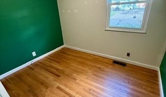 3 Farhills Dr, Athens, OH 45701