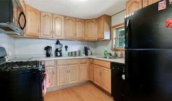 612 Loring St, Altoona, WI 54720