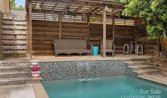 2306 Club Rd, Charlotte, NC 28205
