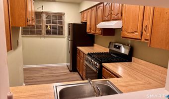 25 Janet Cir F, Bridgeport, CT 06606