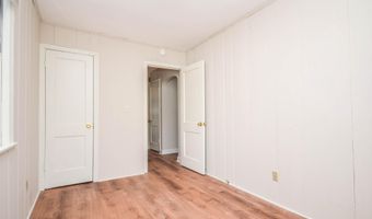 9107 LINDALE Dr, Bethesda, MD 20817