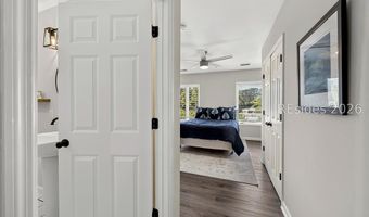 10 Johnston Way Suite F, Bluffton, SC 29910