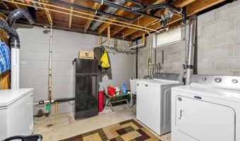 3811 CLIFF St, Wisconsin Rapids, WI 54494