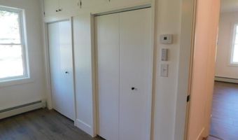 27 Maxwell Ln, Bangor, ME 04401