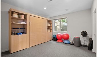 1060 5th St, Boulder, CO 80302