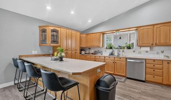 2908 Sunbeam Rd Unit R, American Falls, ID 83211