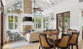 752 Old Moreland Rd, Bluffton, SC 29910