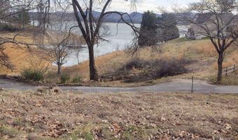565 Hickory Hill Dr, Bean Station, TN 37708
