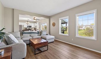 15105 Dupont Path, Apple Valley, MN 55124