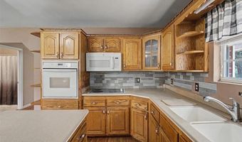 4487 Joe Frank Harris Pkwy NW, Adairsville, GA 30103